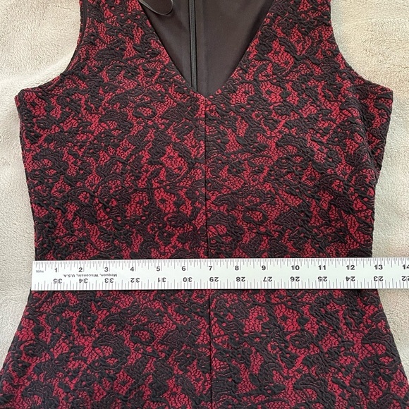 NWT MICHAEL KORS Lace Jacquard Dress Bodycon Size 2 Black Red Sexy Contemporary - Picture 13 of 15